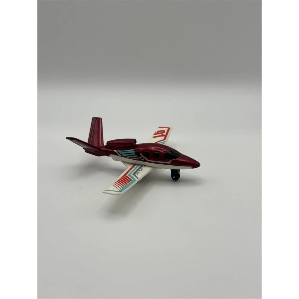 Cirrus Vision Jet Airplane Custom Diecast Toy Aircraft SB91 Matchbox 2009